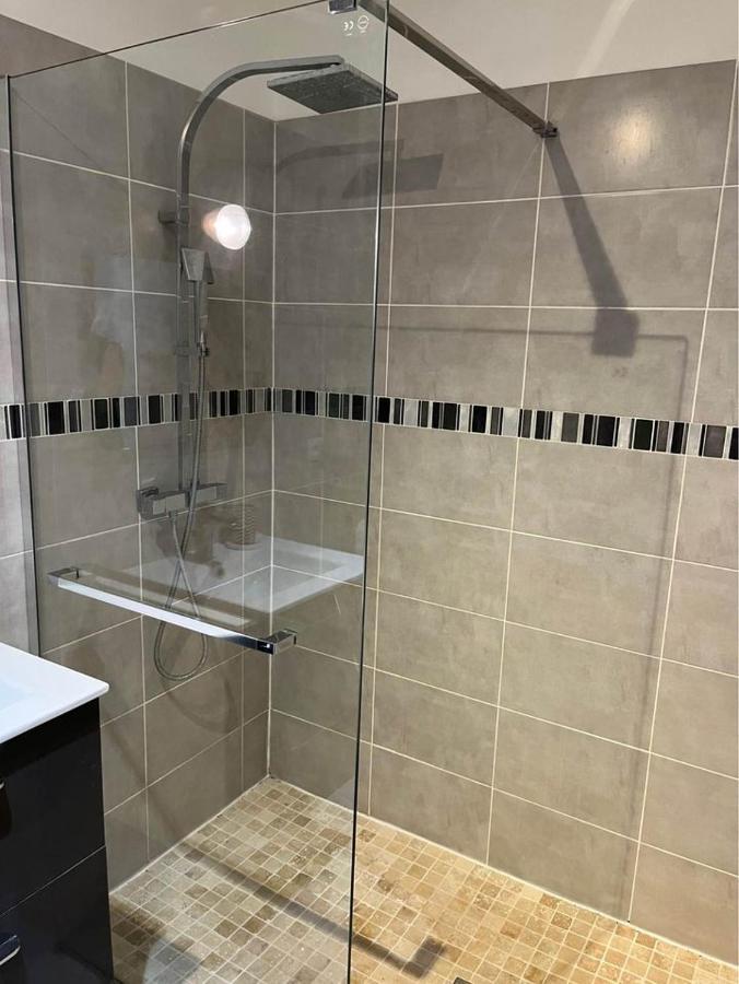 Superbe Appartement Au Bord De Plage Cros De Cagnes Eksteriør billede
