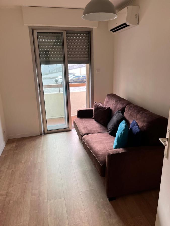 Superbe Appartement Au Bord De Plage Cros De Cagnes Eksteriør billede