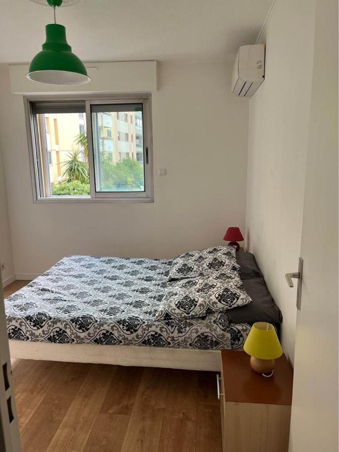 Superbe Appartement Au Bord De Plage Cros De Cagnes Eksteriør billede